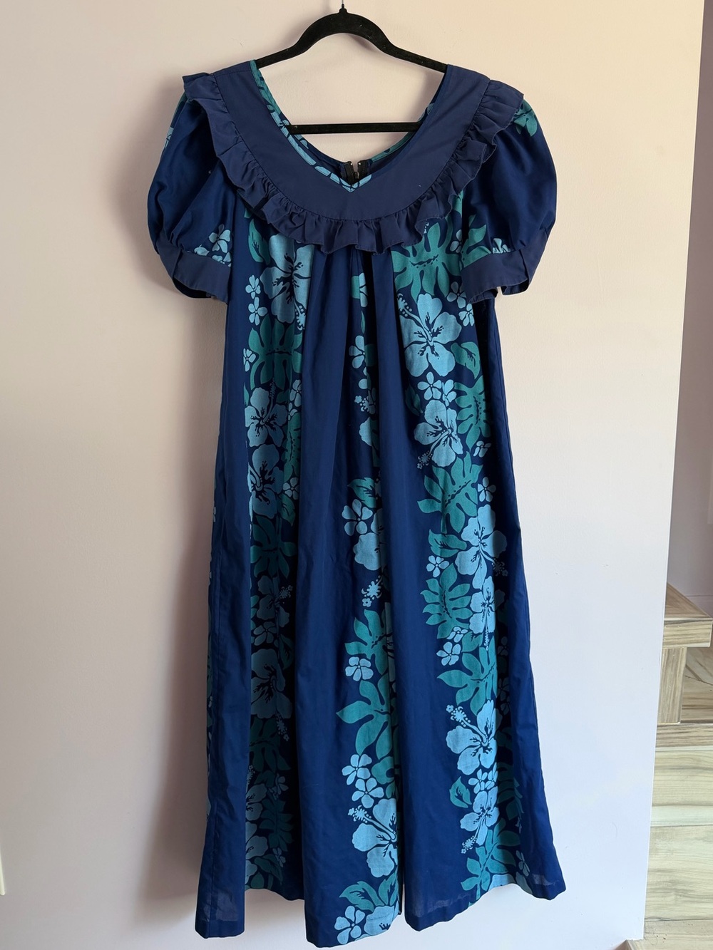 Vintage Janem Honolulu Navy Resort Wear Hawaiian Floral Maxi Rock M/L